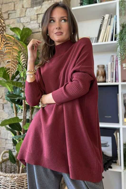 Charli Honeycomb Oversized Turtle Knit Burgundy